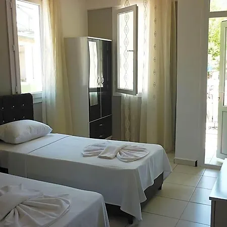 The Valley Hotel 3*
