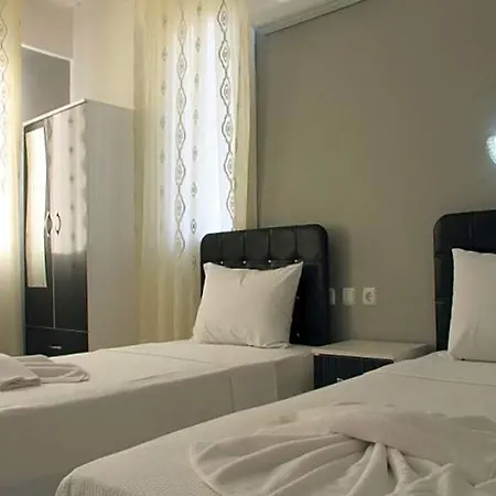 The Valley Hotel Cedit